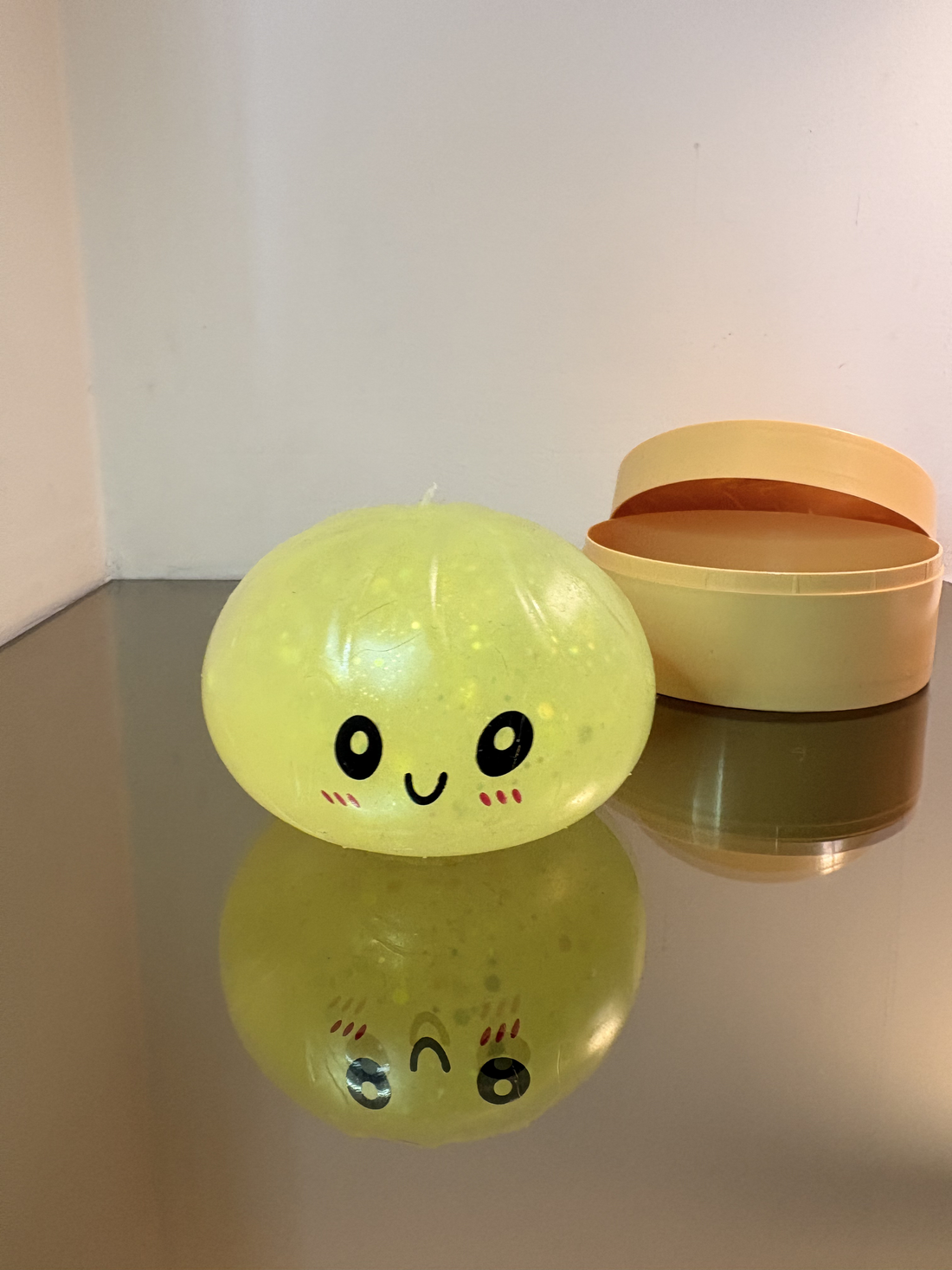 ✨ Glow in the Dark Squishy Dumplings
