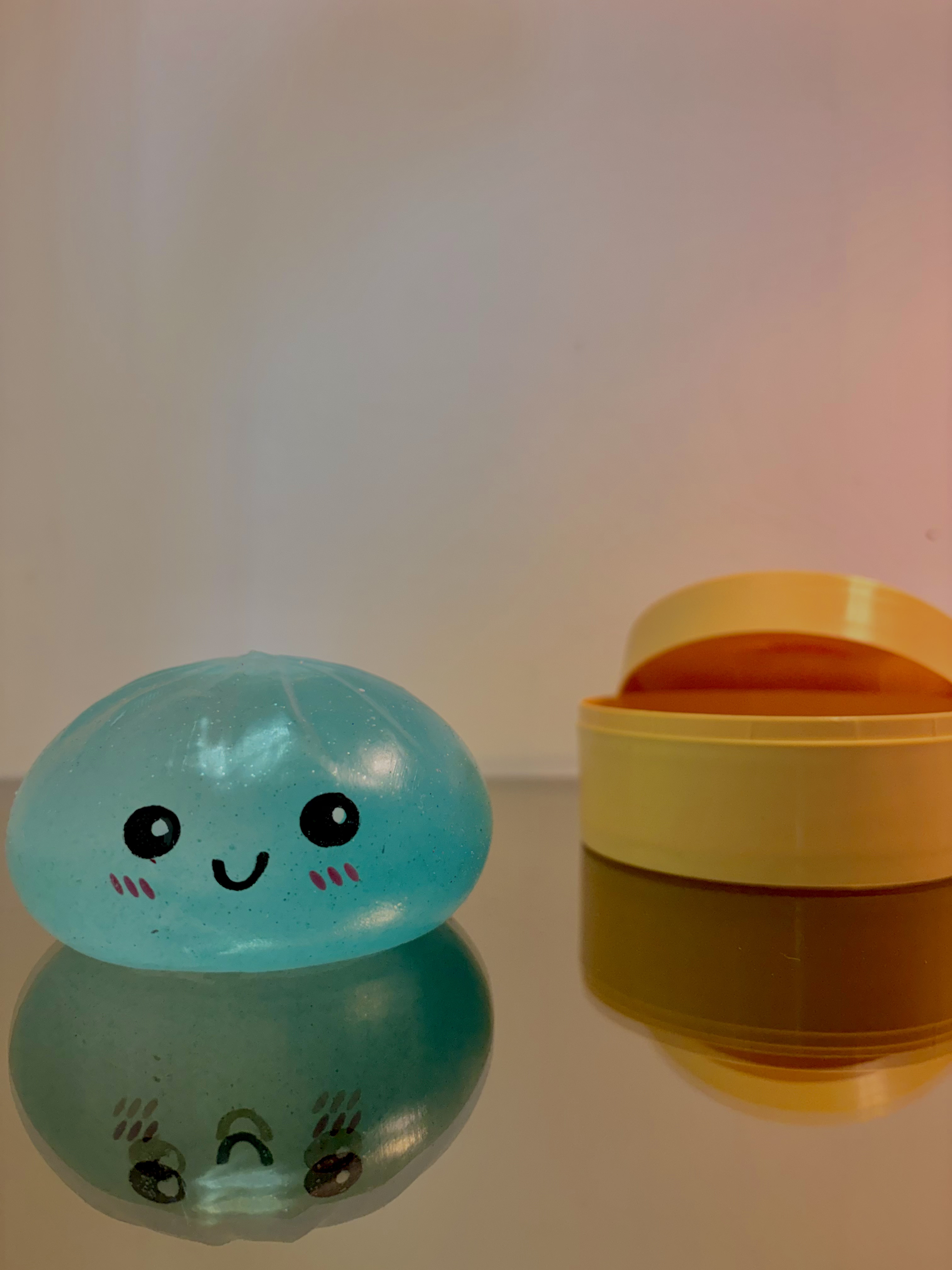 ✨ Glitter Squishy Dumplings